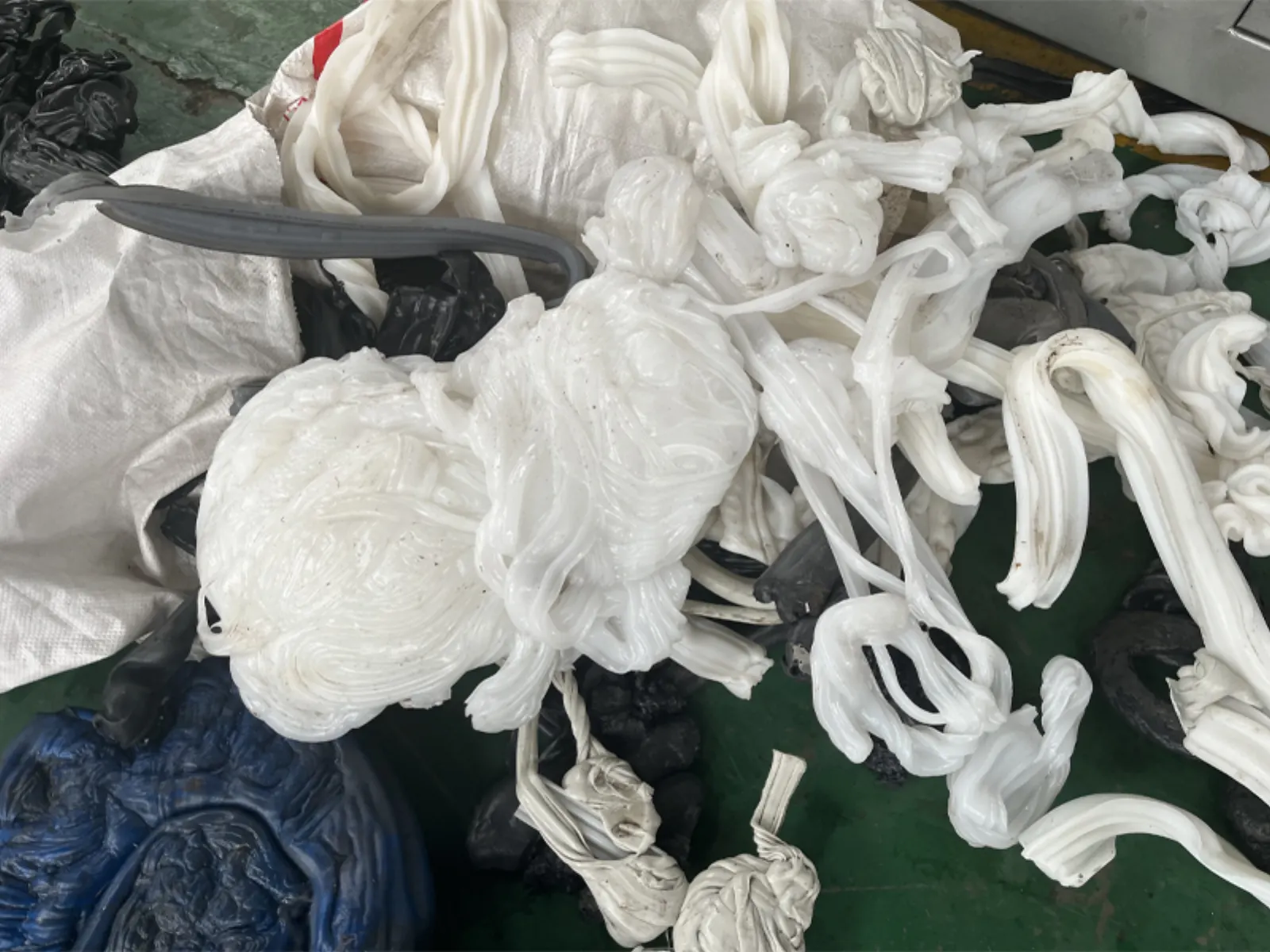 Characteristic And Use Of HDPE Plastics