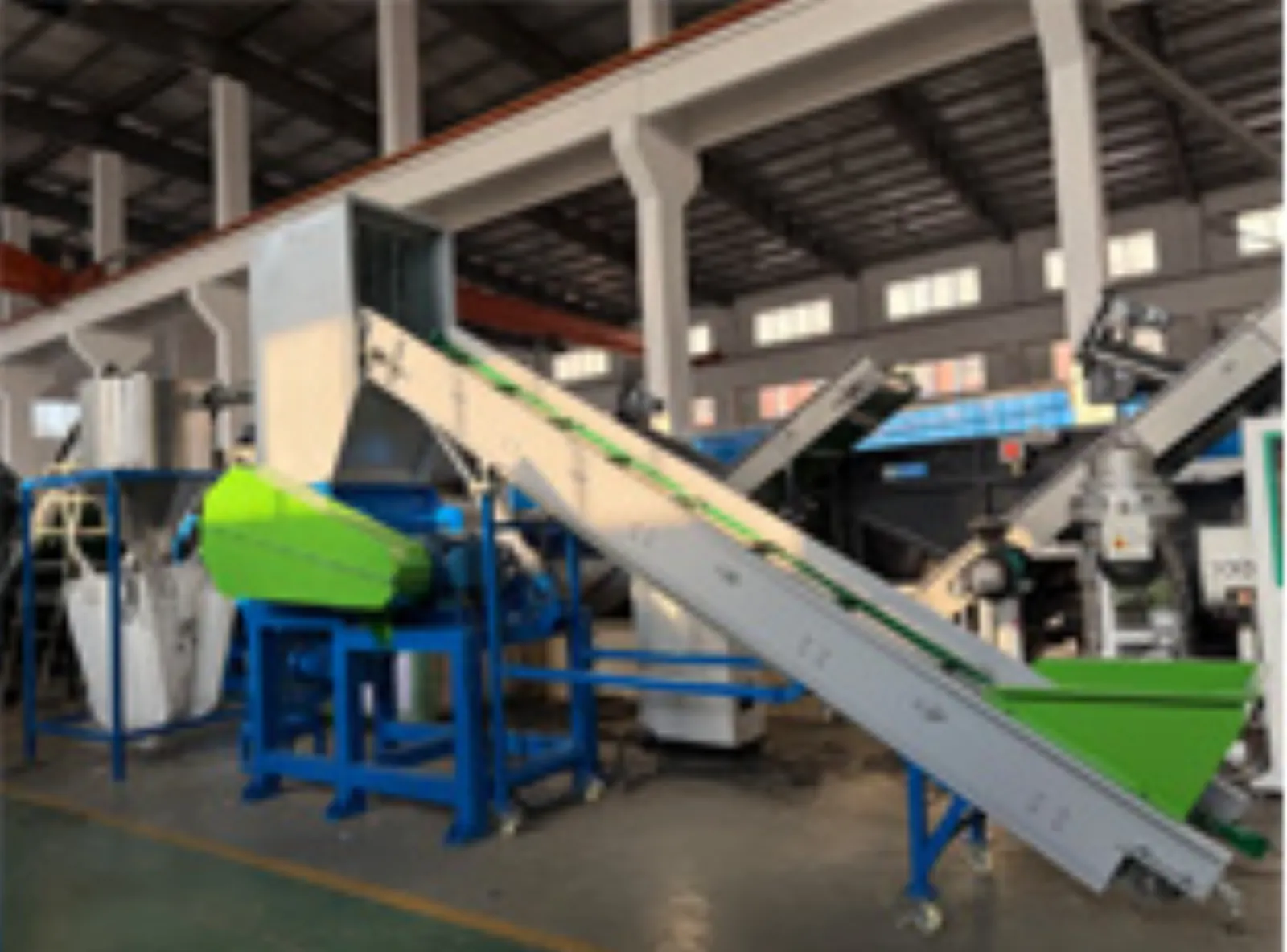 HDPE Bottle Crushing System Test Run