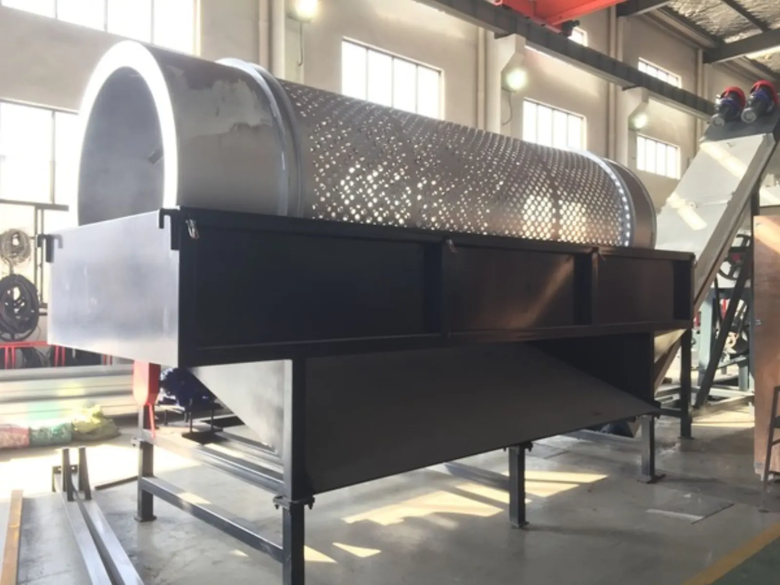 plastic recycling machine