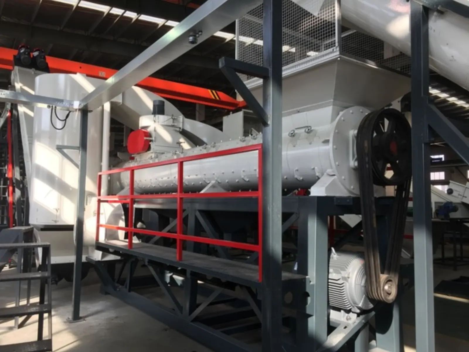 plastic recycling machine
