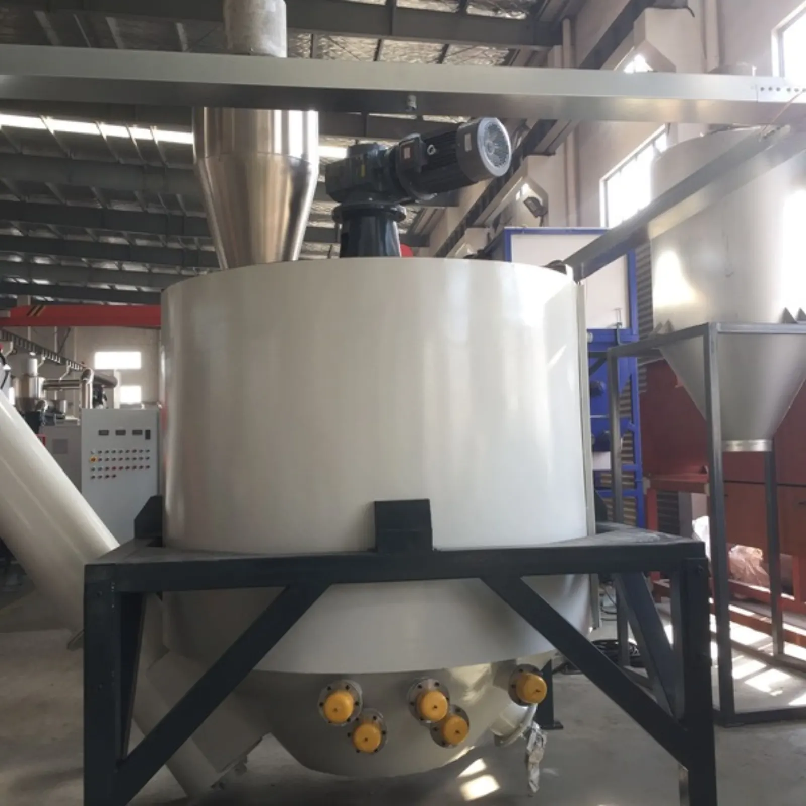 plastic recycling machine