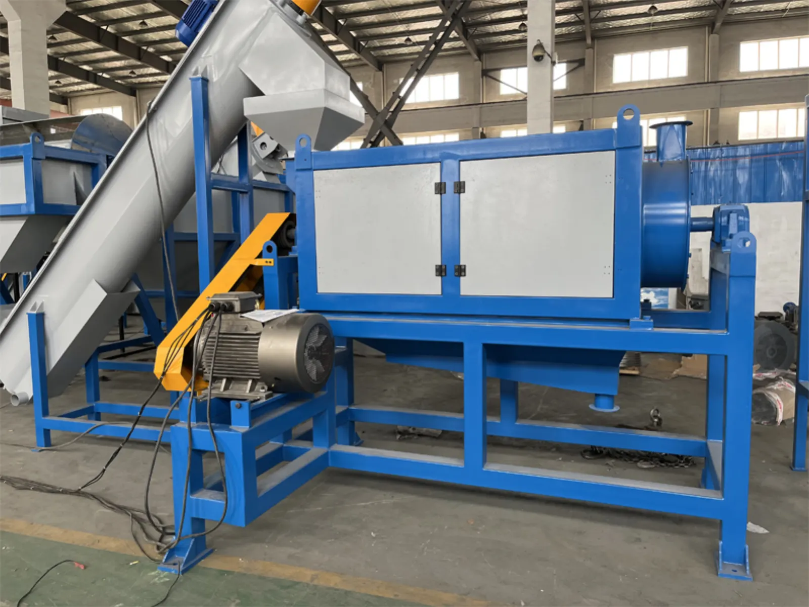 Plastic Film Flakes Centrifugal Dewatering Machine Article 2