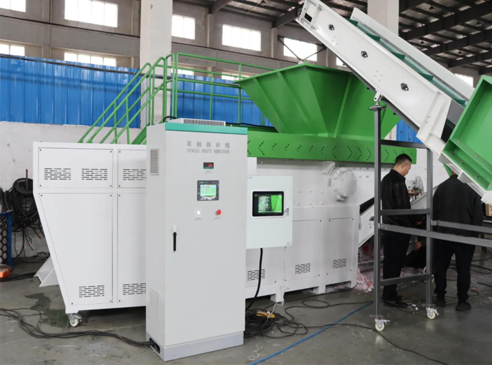 Máy băm nhựa trục đơn