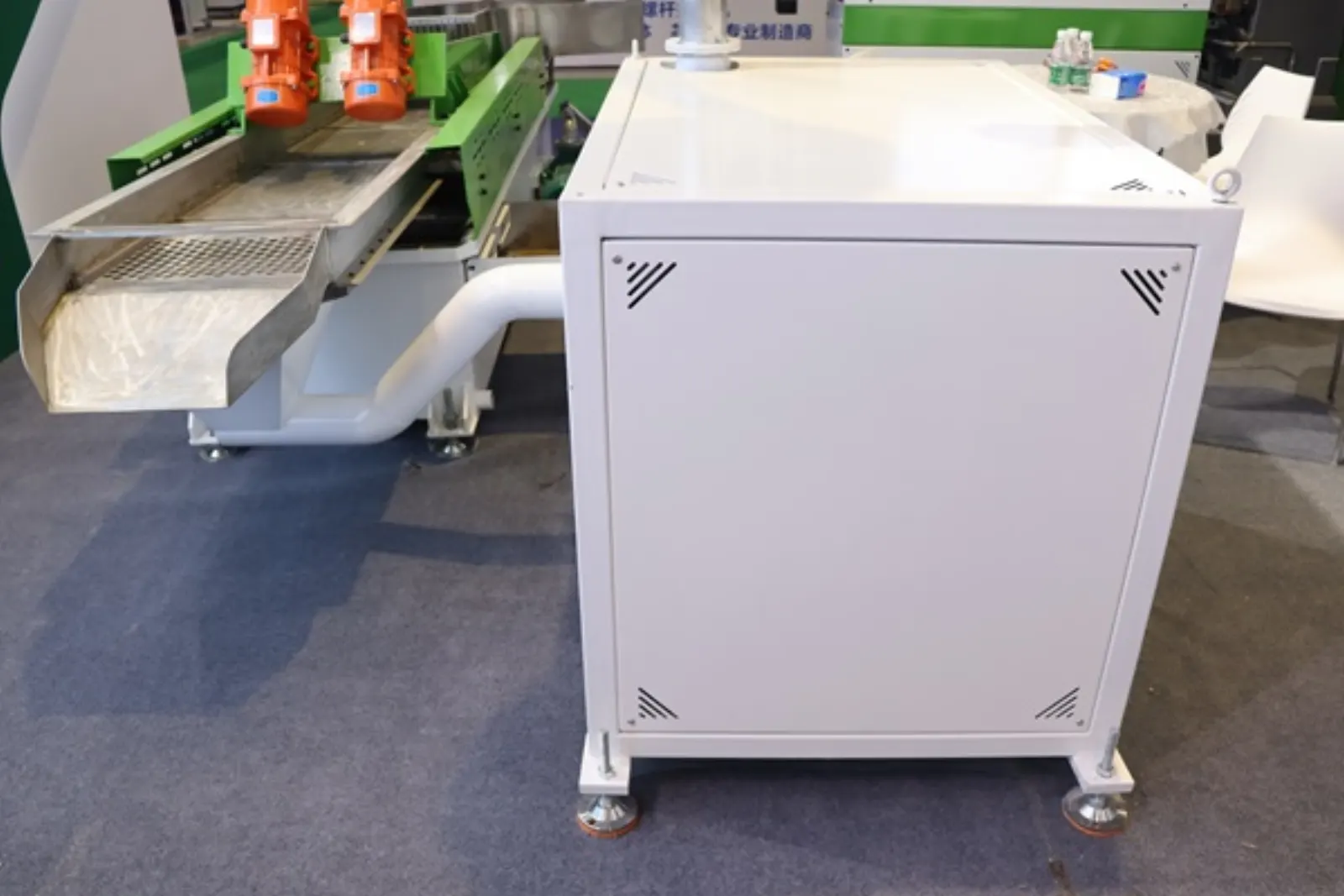 Plastic Recycling Machine