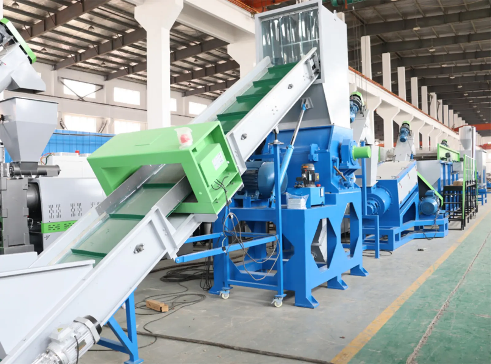 500kg/hr LDPE LLDPE Film PP Woven Bag Crushing Washing Squeezing Recycling Machine Plant