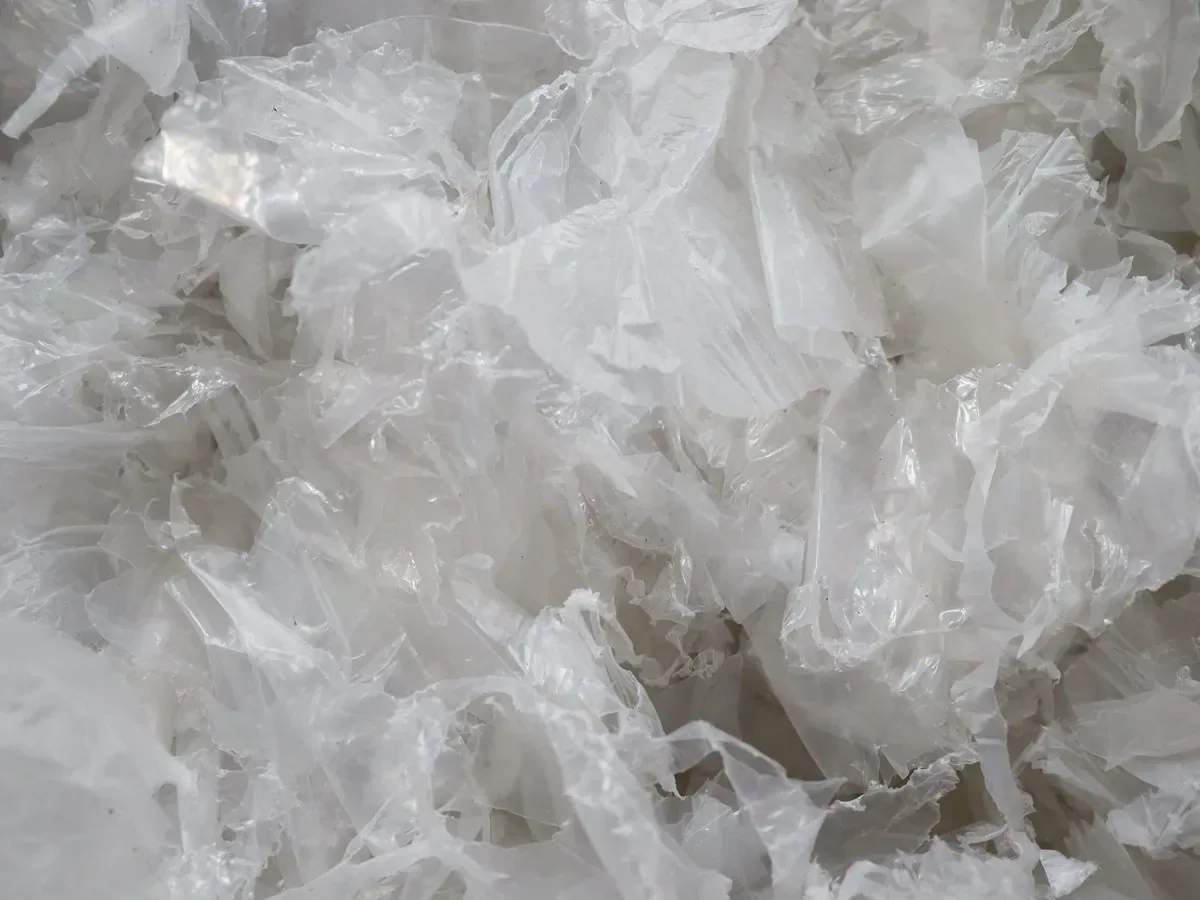Üretim sahasında Retech plastik yıkama sistemleri
