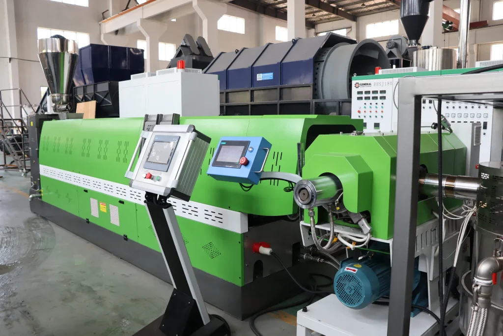 HDPE PP flake pelletizing line control cabinet and extruder